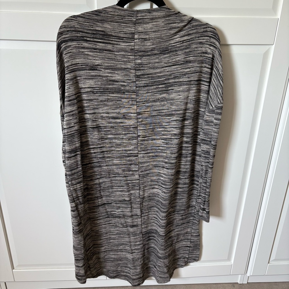 HKR Collections Gray Cardigan Size M